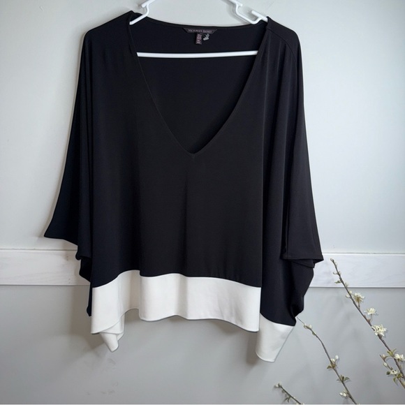 Victoria's Secret Black and White Blouse - Picture 1 of 5